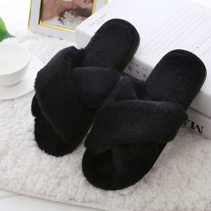 19/5000 Winter Women Home Slippers