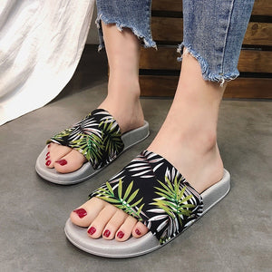 Cute Summer Women Leopard Beach Slippers